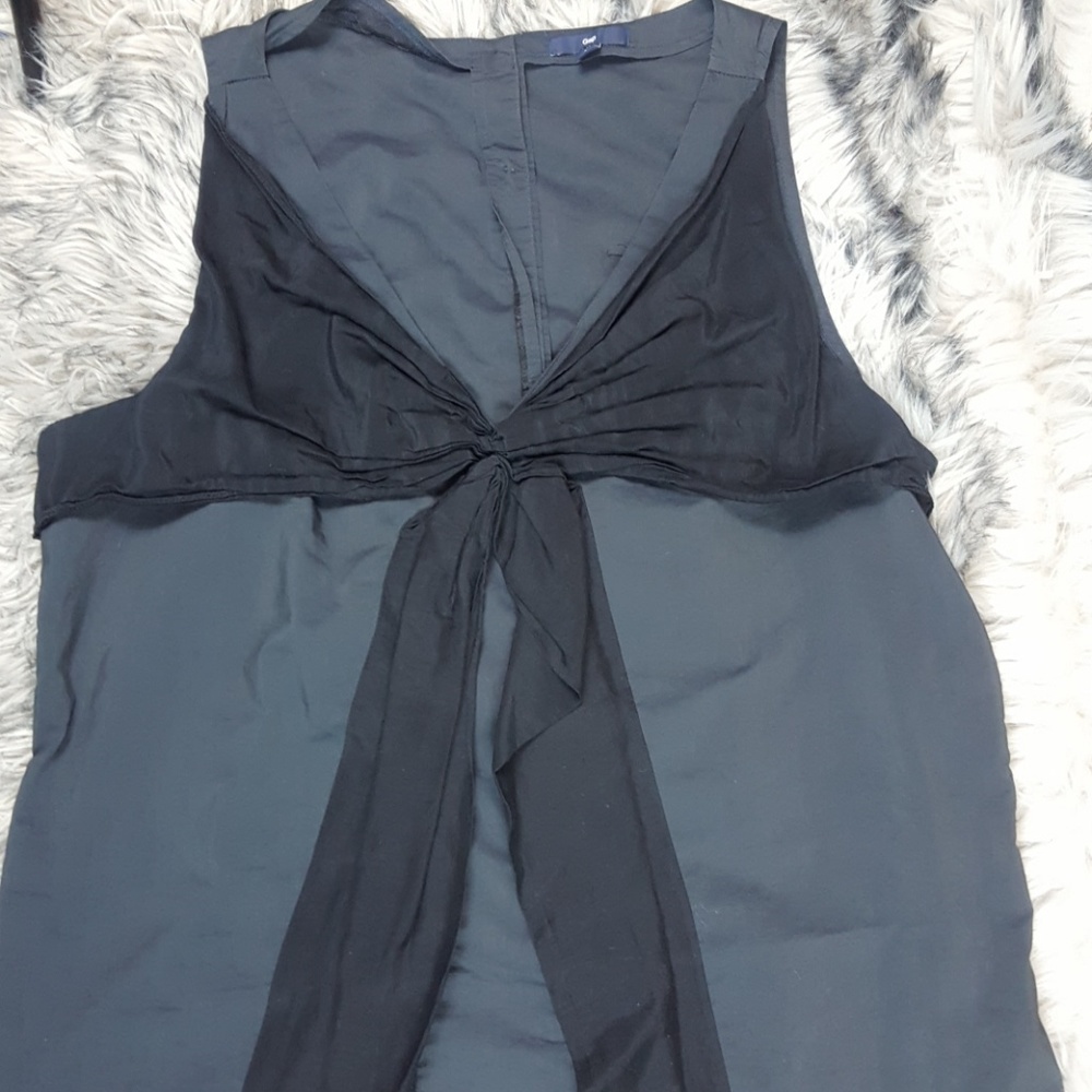 Gap Long Bow Top - Size L - Picture 2 of 4